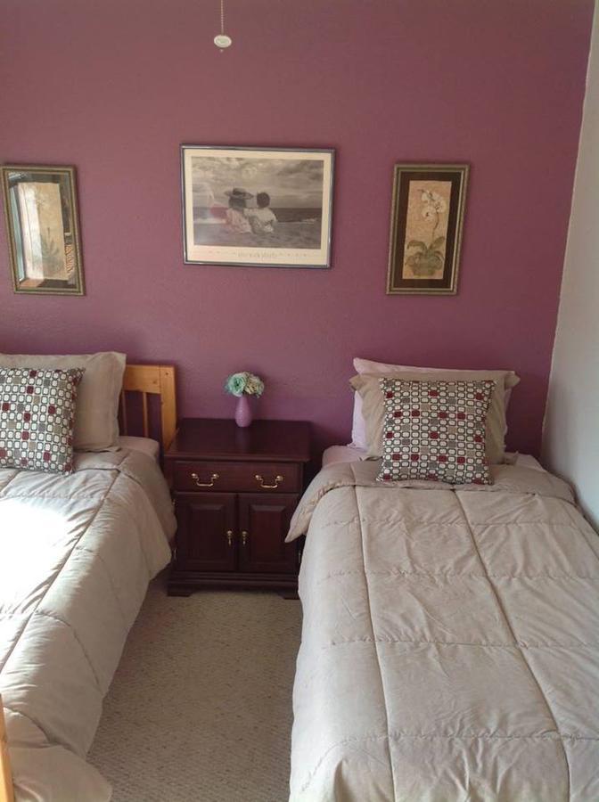 טוק A Hyde Away Inn B&B מראה חיצוני תמונה