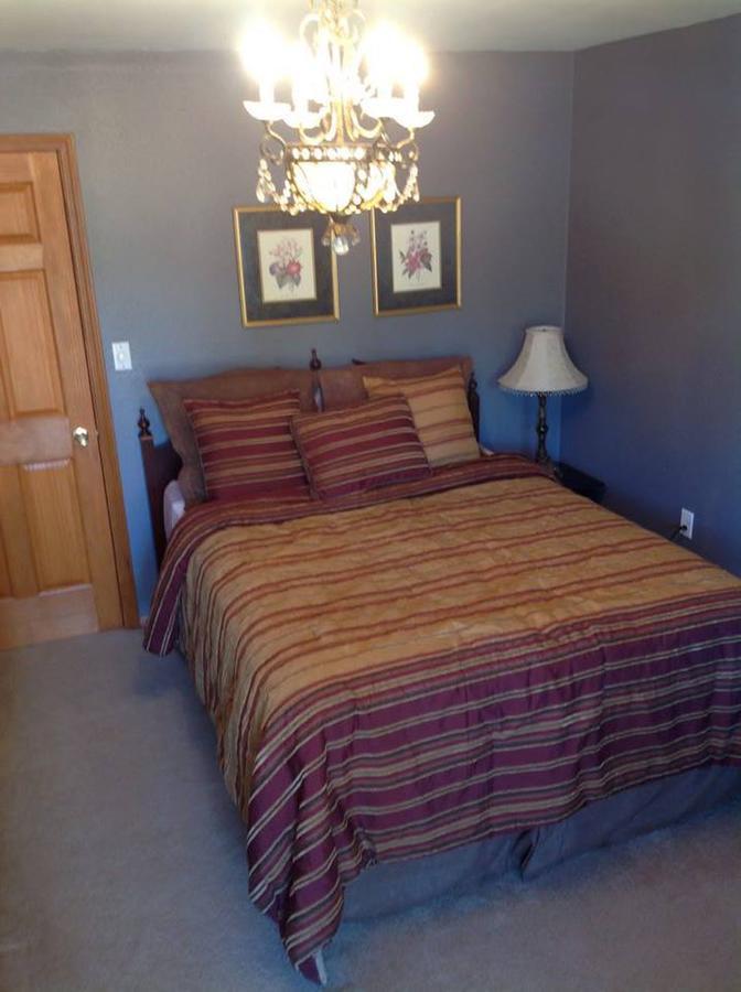 טוק A Hyde Away Inn B&B מראה חיצוני תמונה